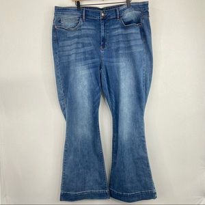 Judy Blue 24W Plus Size Trouser Flare Stretchy Jeans
